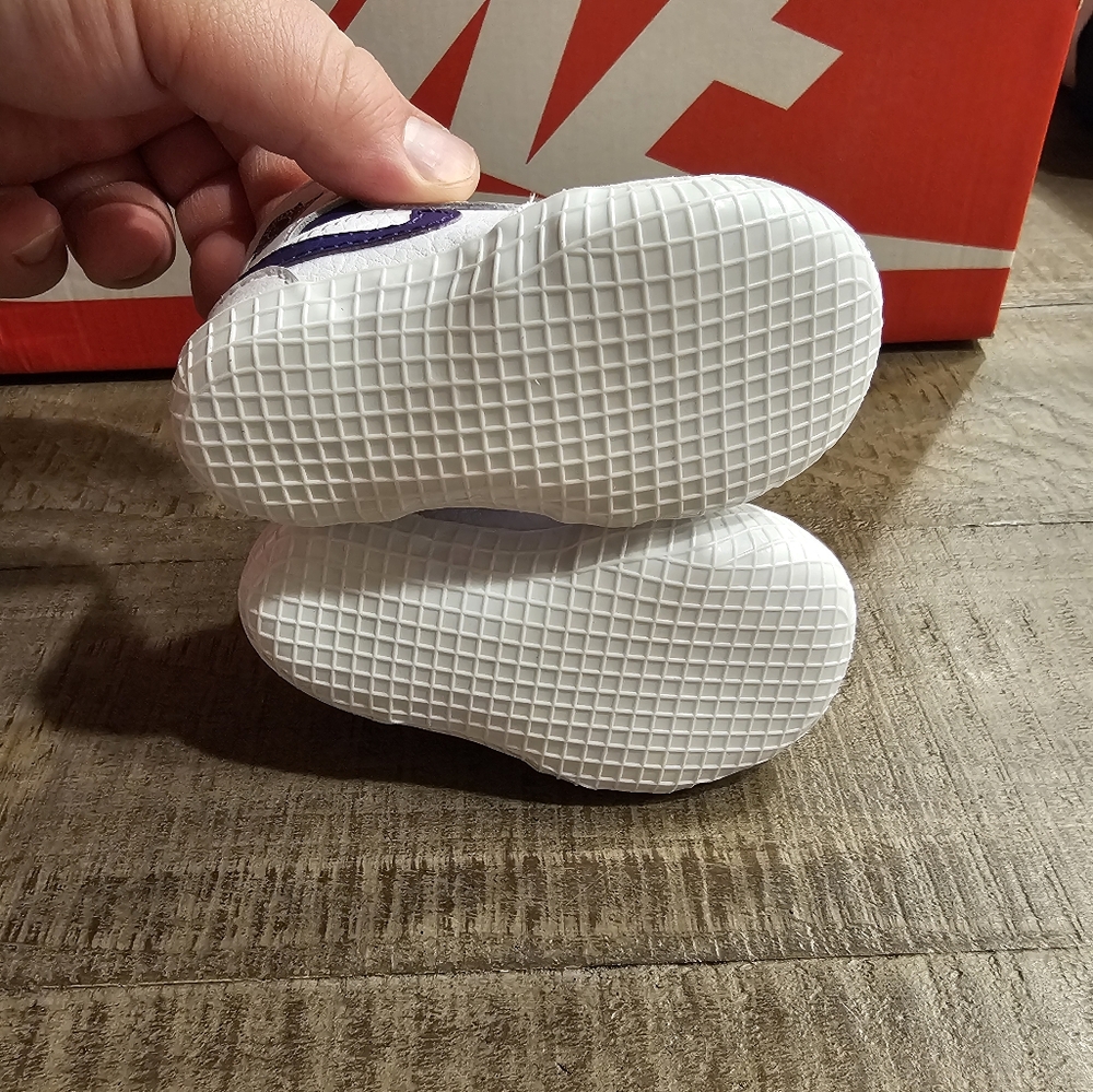 NWT Jordan 1 Retro Crib Bootie Size 3C - Picture 3 of 5